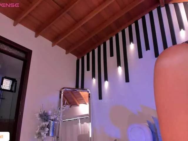 AllyJensen from BongaCams