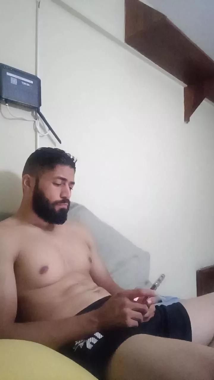 alarcon221 from Cam4
