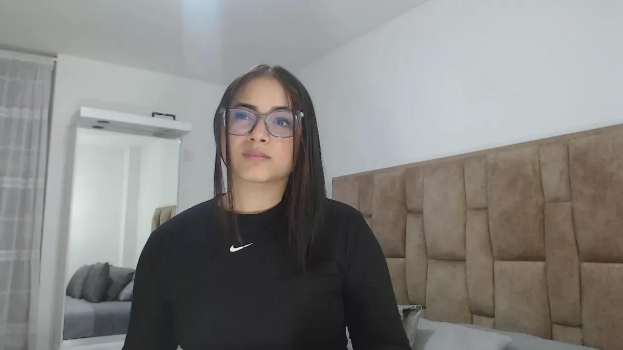 aleejhandra from Cam4