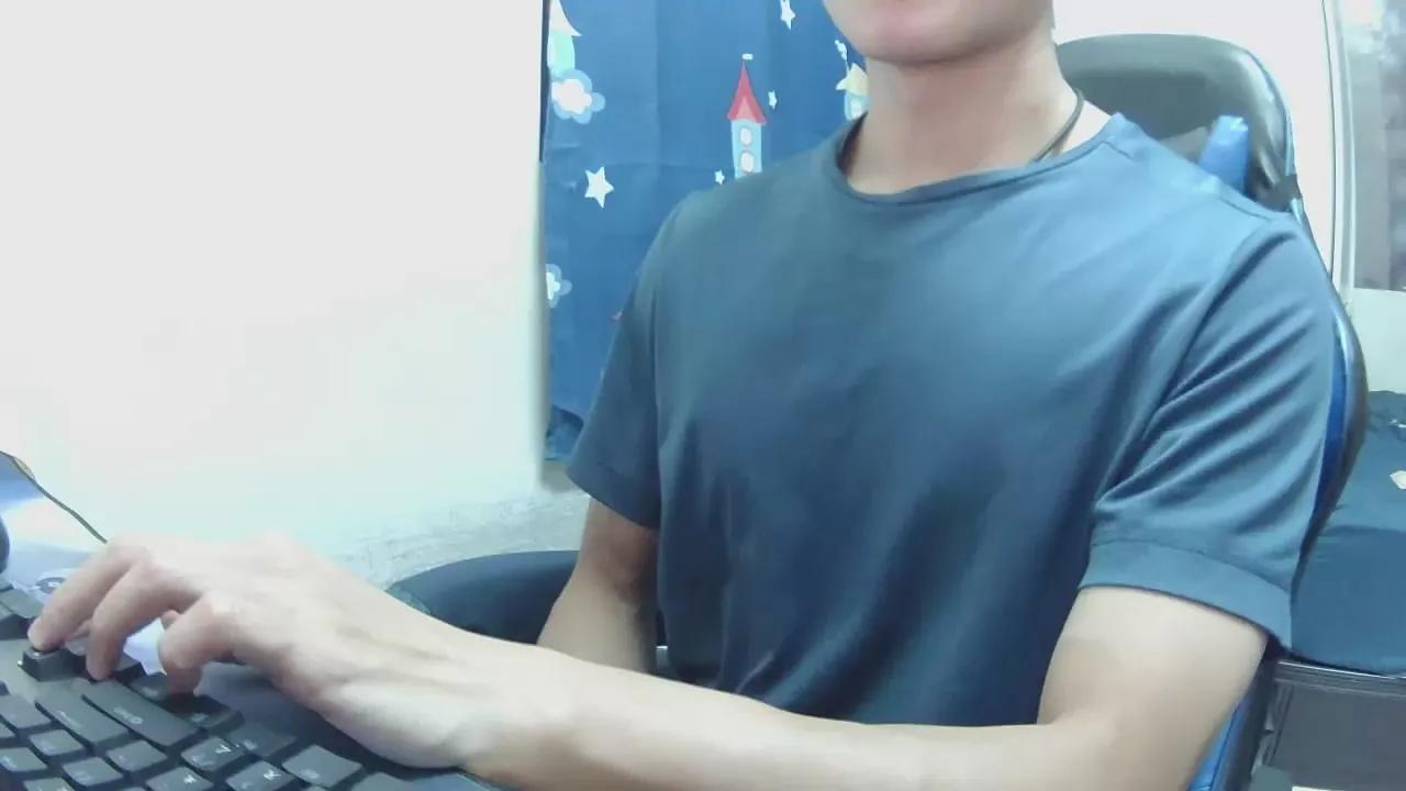 boss51232 from Cam4