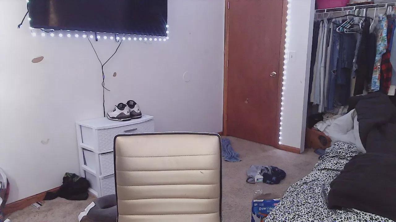 BWCBENZ from Cam4
