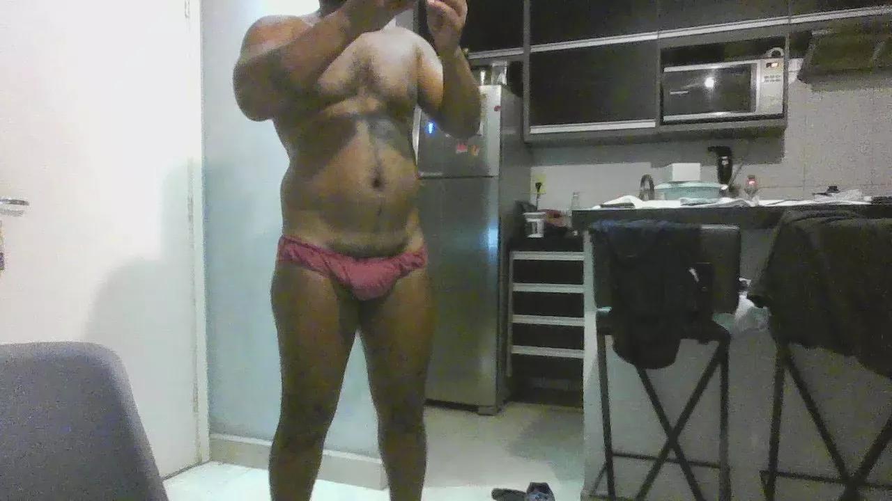 CARAMANEIRO from Cam4