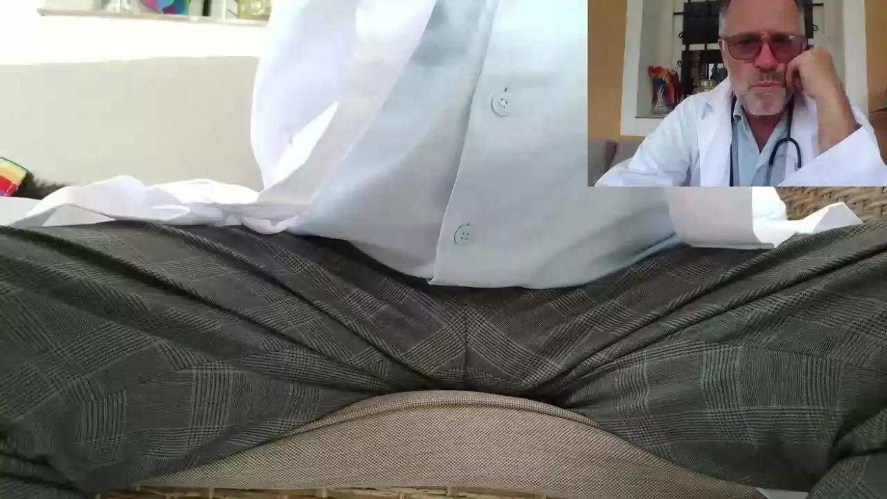 Daddybearvlc from Cam4
