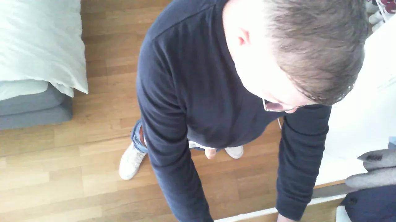 erleichtbi from Cam4