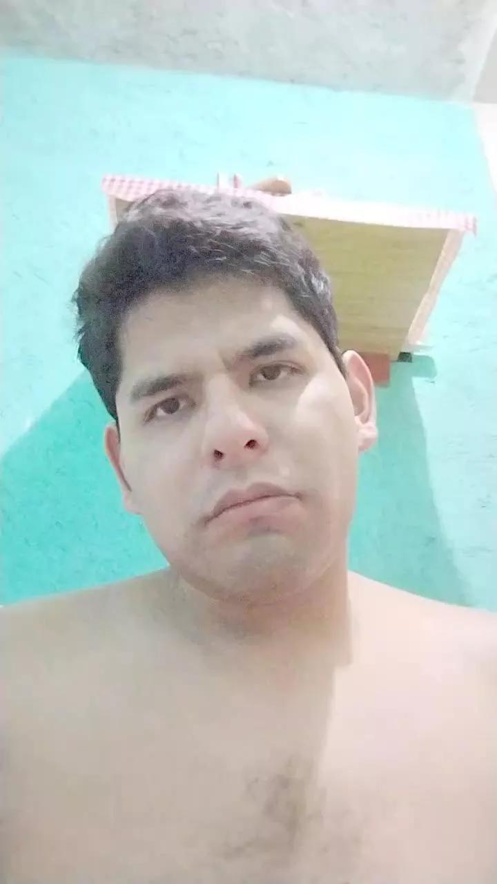 ezeky1 from Cam4