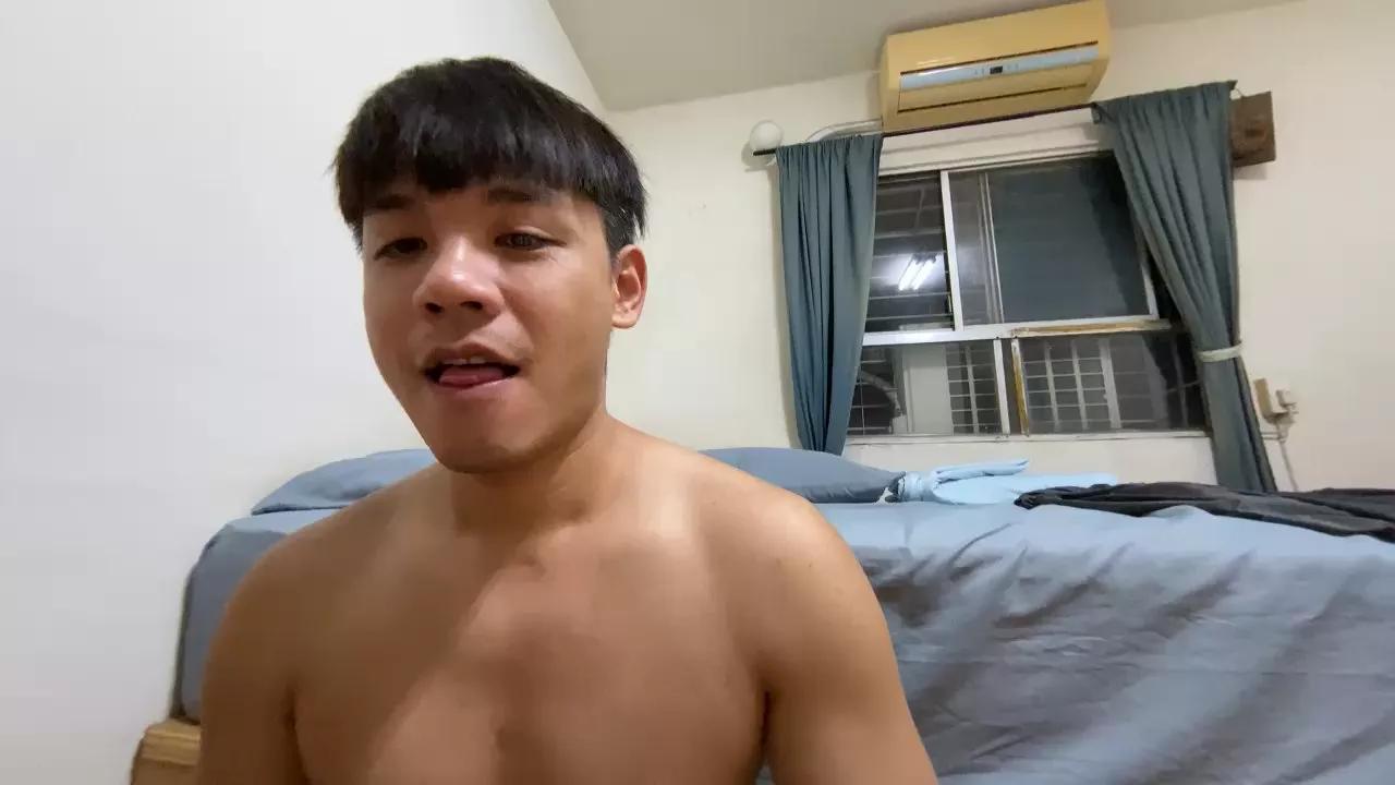 Foxfoxfoxfox from Cam4