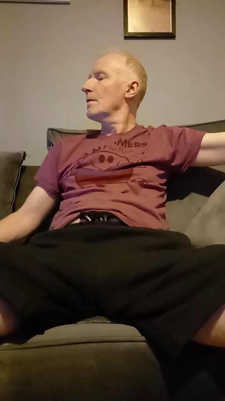 hammer694 from Cam4