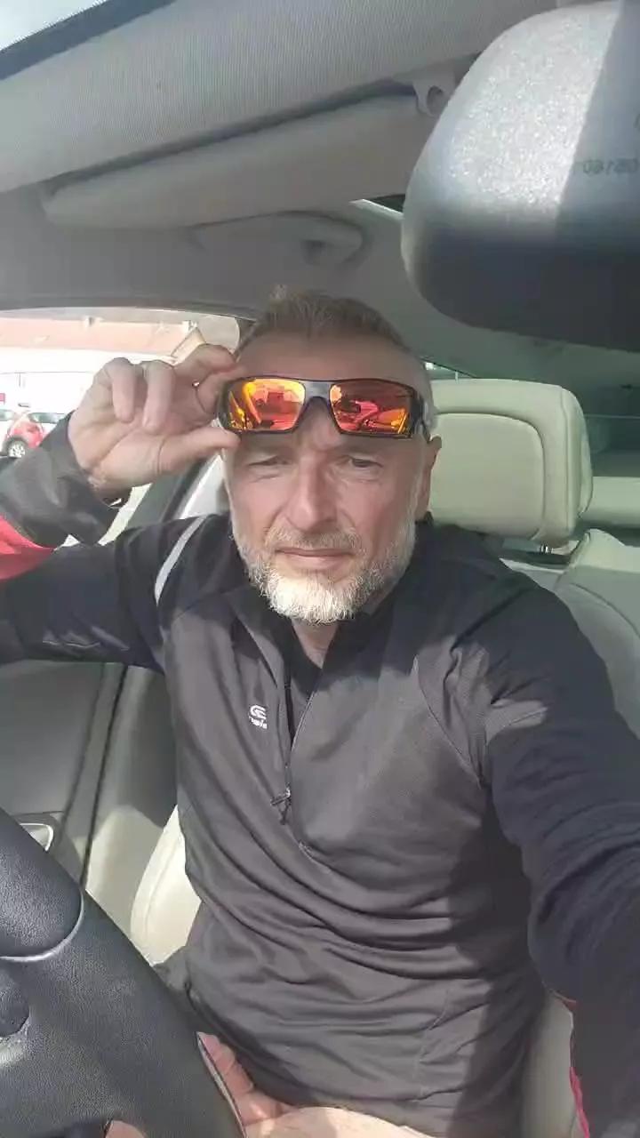 Lenny_Bhar from Cam4