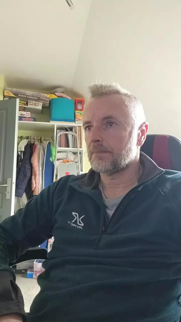 Lenny_Bhar from Cam4