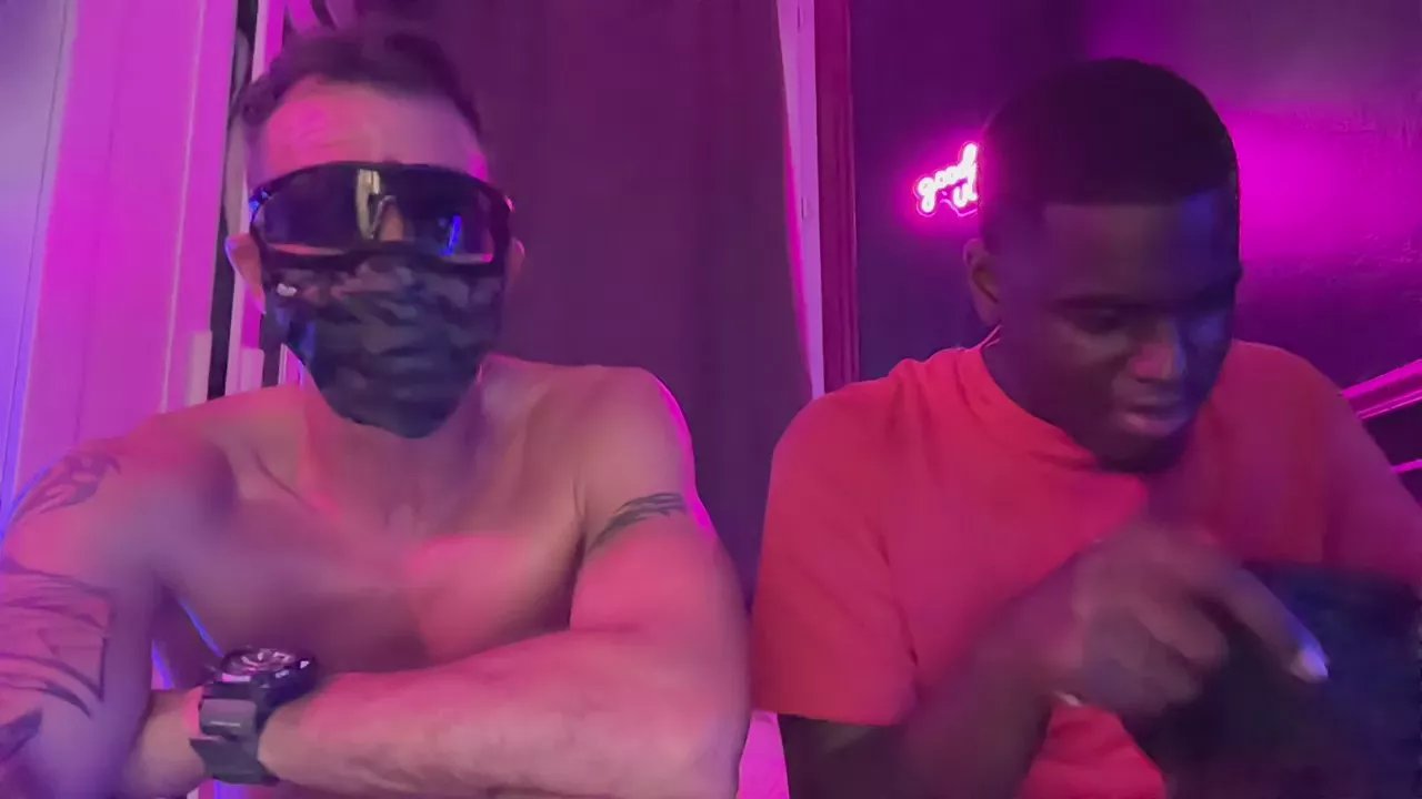 MilitaryGayXXX on Cam4 