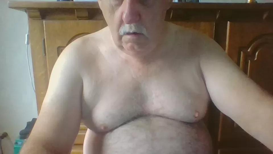 piggy31 from Cam4