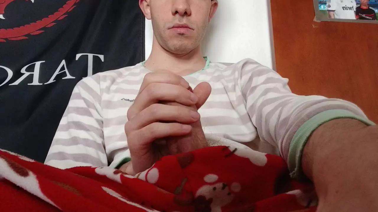 Pollon797 from Cam4
