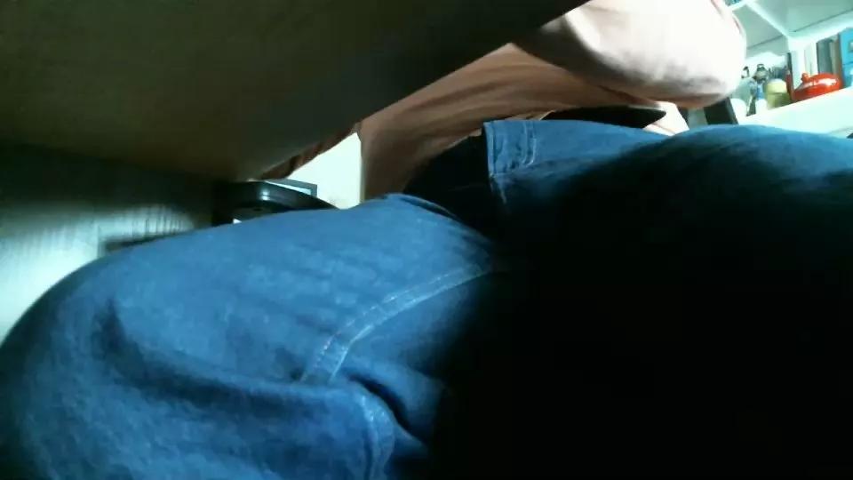 riki_alb from Cam4