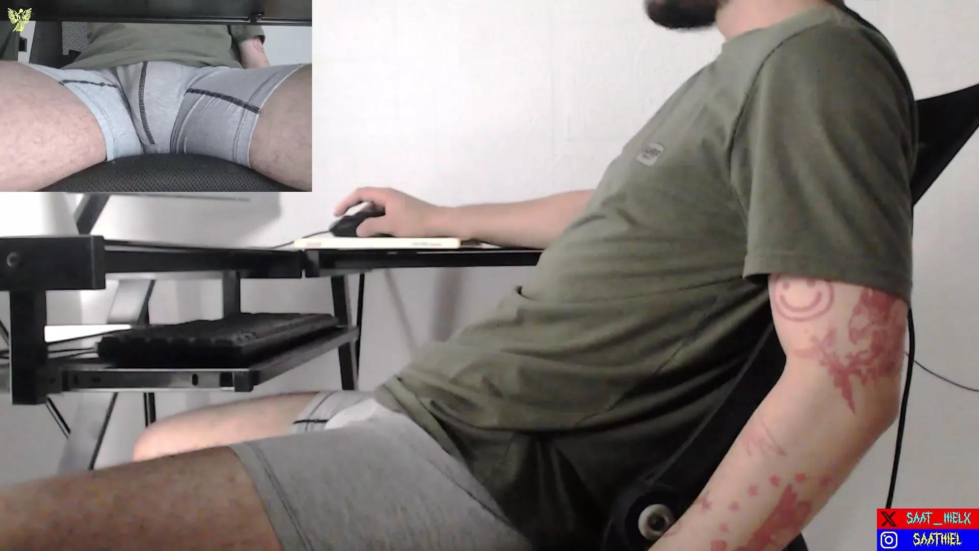 Saathiel from Cam4