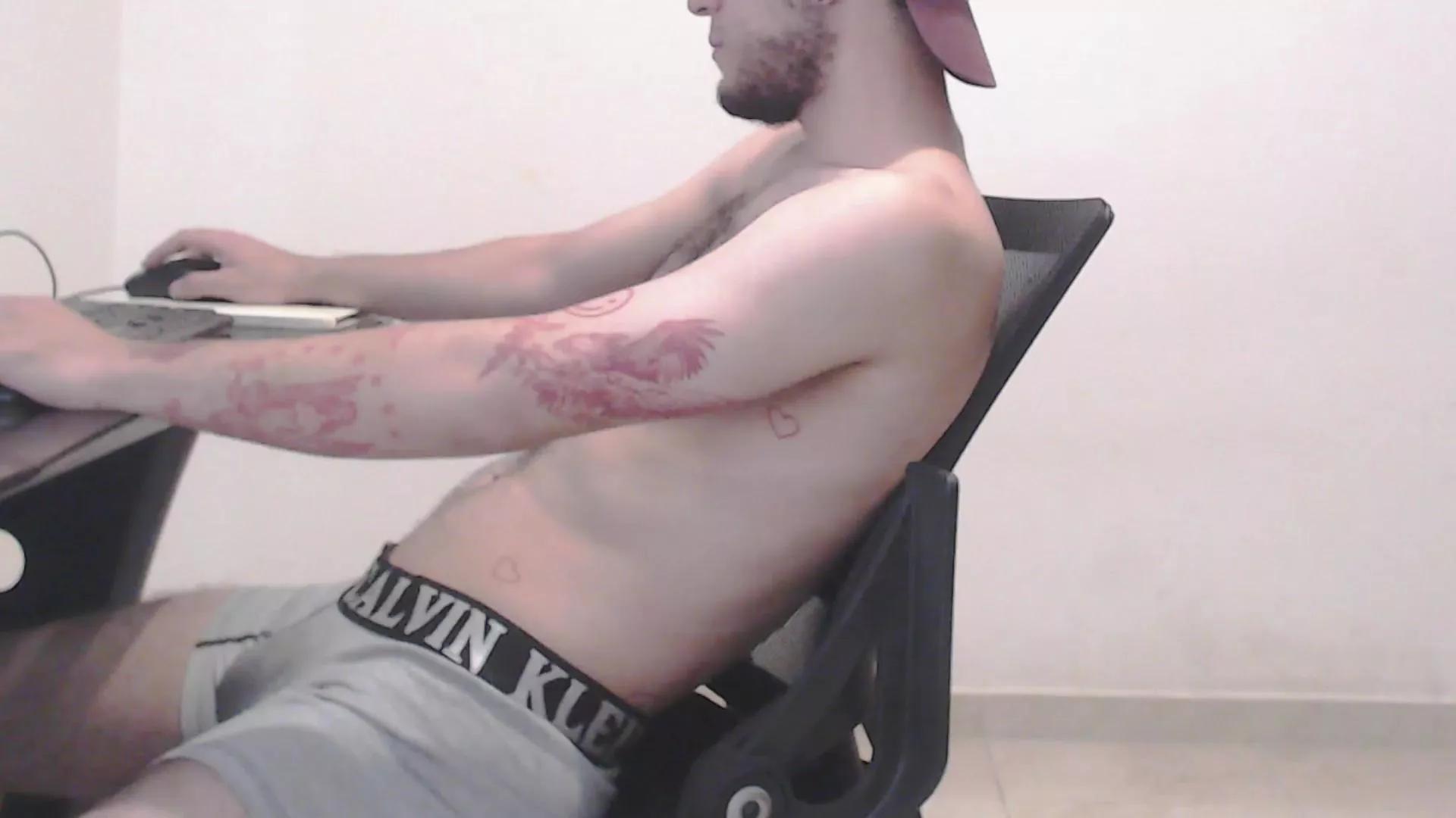 Saathiel from Cam4