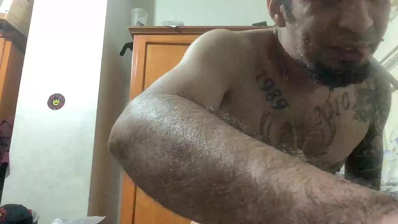 saww699 from Cam4