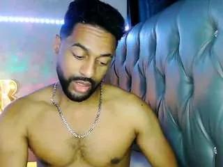 bbcblackhot33 from CamSoda
