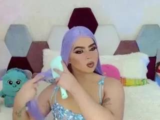 miss-adriana from CamSoda