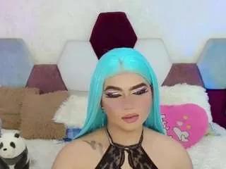 miss-adriana from CamSoda