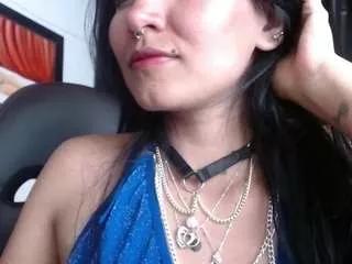 myominix from CamSoda