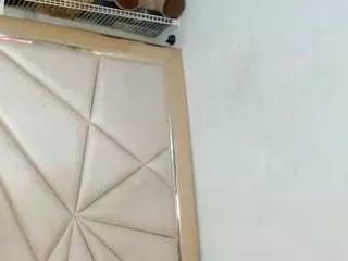 sweetbrunettexselfsuck on CamSoda 