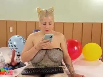 _ally_blonde from Chaturbate
