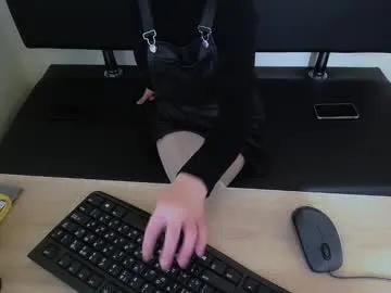 Find your cherished anal broadcaster match with our advanced interactive search and filtering options, allowing you to tailor-make your live event desires.