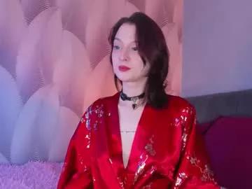 _ccrystaa_ from Chaturbate