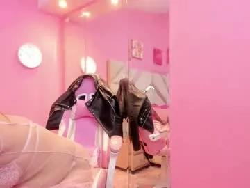 Find your cherished anal broadcaster match with our advanced interactive search and filtering options, allowing you to tailor-make your live event desires.