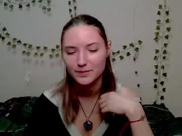 _kikiclark_ from Chaturbate