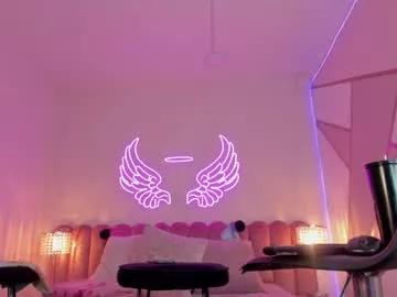 Find your cherished anal broadcaster match with our advanced interactive search and filtering options, allowing you to tailor-make your live event desires.