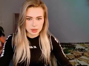 Adelloyss from Chaturbate