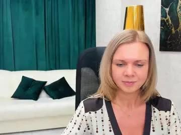 Agathaklouin from Chaturbate