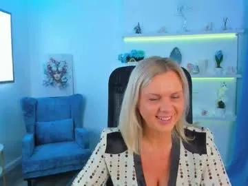 Agathaklouin from Chaturbate