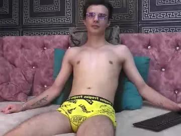 Find your cherished anal broadcaster match with our advanced interactive search and filtering options, allowing you to tailor-make your live event desires.