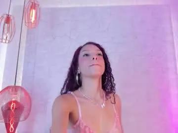 Find your cherished anal broadcaster match with our advanced interactive search and filtering options, allowing you to tailor-make your live event desires.