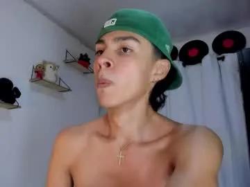 Find your cherished anal broadcaster match with our advanced interactive search and filtering options, allowing you to tailor-make your live event desires.