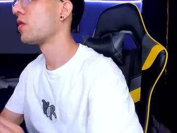 Find your cherished anal broadcaster match with our advanced interactive search and filtering options, allowing you to tailor-make your live event desires.