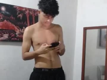 Find your cherished anal broadcaster match with our advanced interactive search and filtering options, allowing you to tailor-make your live event desires.