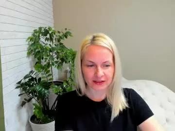 Find your cherished anal broadcaster match with our advanced interactive search and filtering options, allowing you to tailor-make your live event desires.