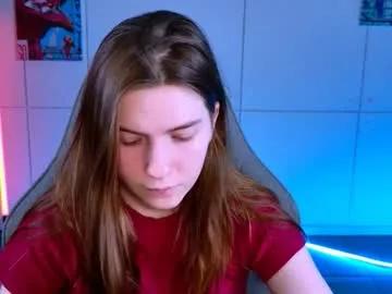 aliceinredsquare_ from Chaturbate is Freechat
