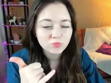 alluringeyess from Chaturbate