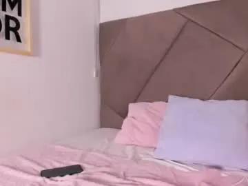 Find your cherished anal broadcaster match with our advanced interactive search and filtering options, allowing you to tailor-make your live event desires.