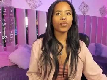 Angelsmia_ from Chaturbate