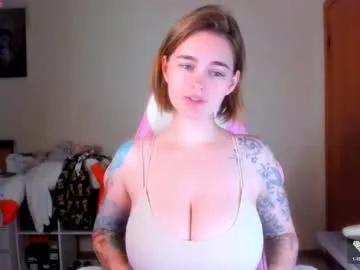 Annaroading from Chaturbate