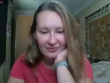 Annaxlovers from Chaturbate