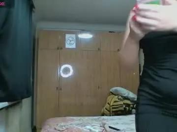 Find your cherished anal broadcaster match with our advanced interactive search and filtering options, allowing you to tailor-make your live event desires.