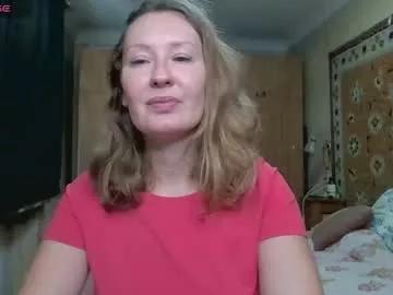 Annaxlovers from Chaturbate