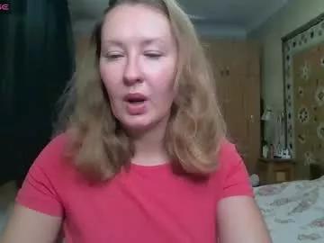 Annaxlovers from Chaturbate