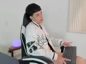 Find your cherished anal broadcaster match with our advanced interactive search and filtering options, allowing you to tailor-make your live event desires.